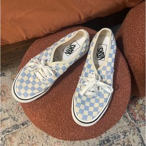 Checkered vans men’s size 7 women’s size 8.5 blue and white cream lace up shoes